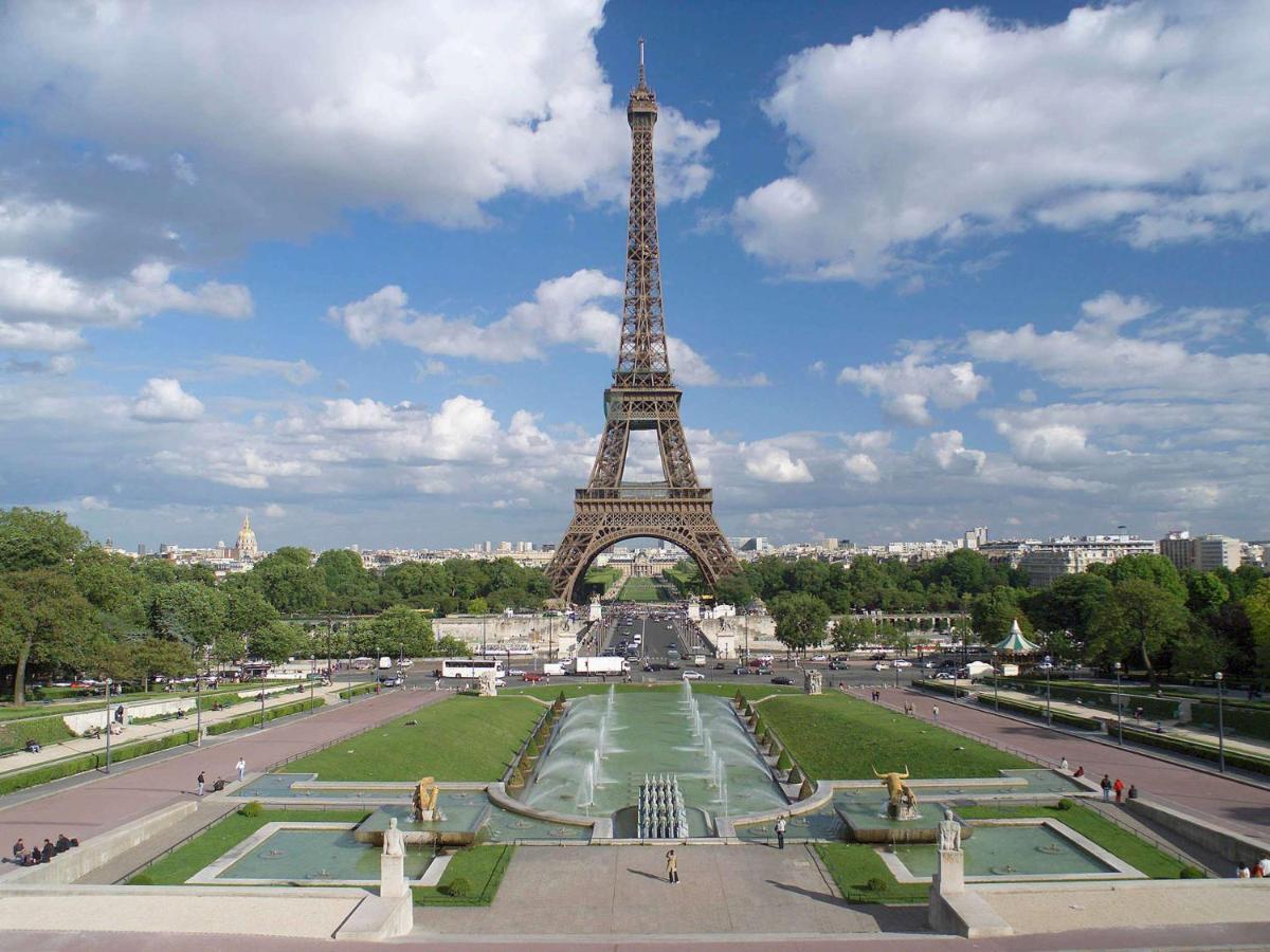Mercure Tour Eiffel Pont Mirabeau Hotel Parijs